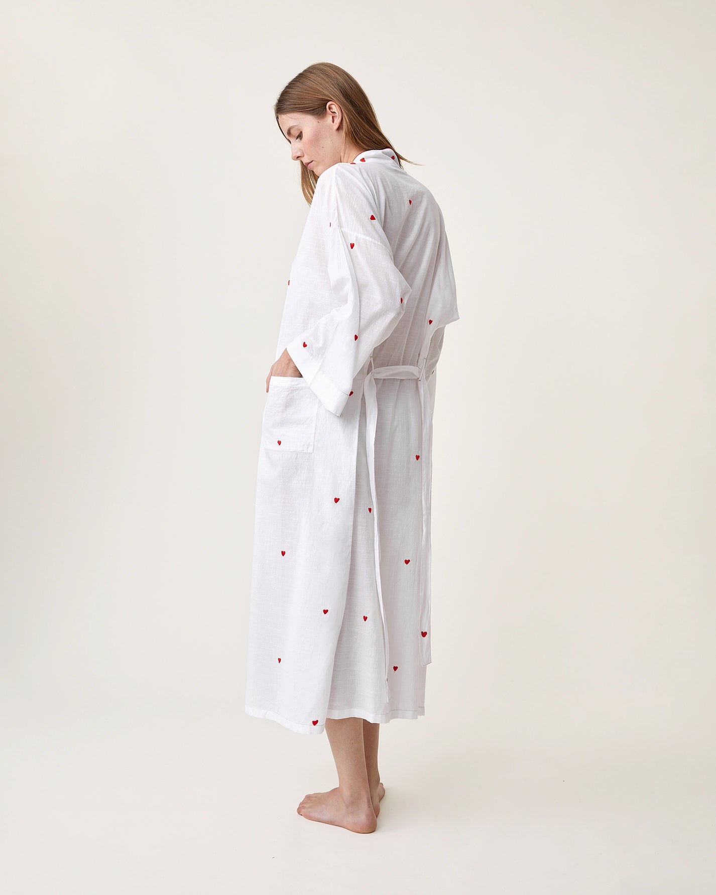 Kimono Clark broderies coeurs rouges