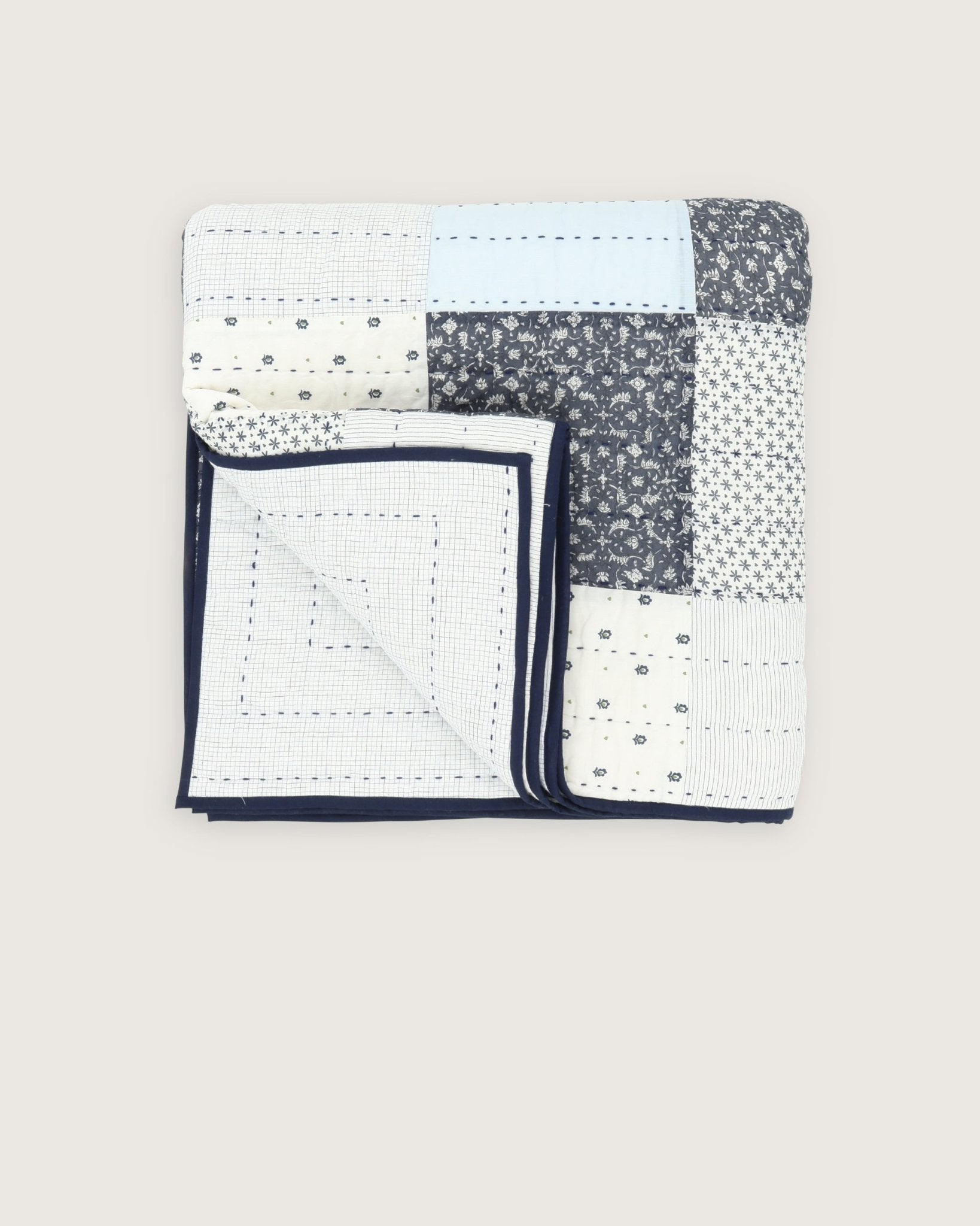 Couverture surpiquée Patchwork Bleu - Scarlette Ateliers