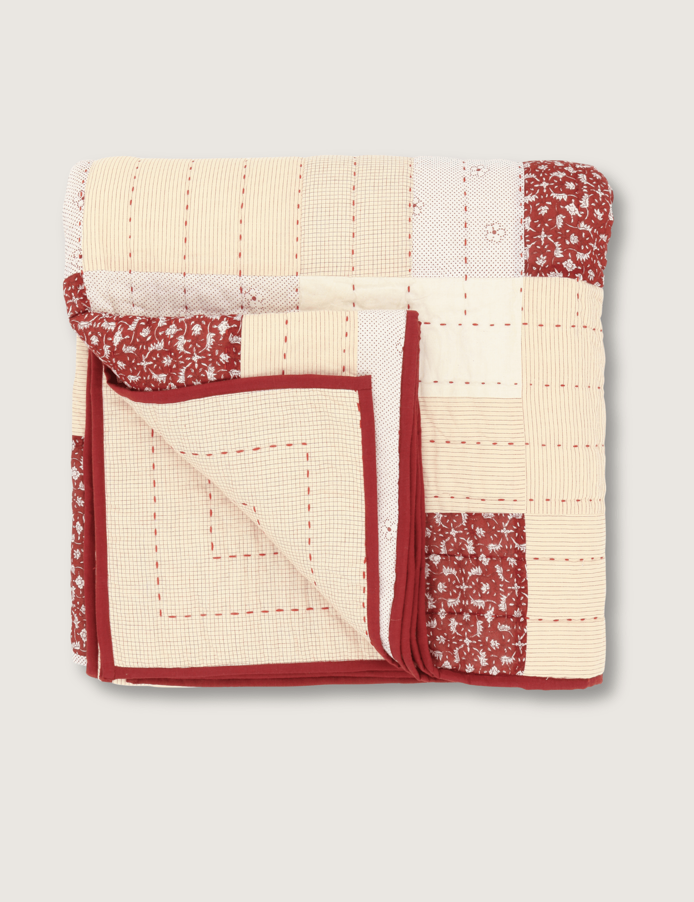 Couverture surpiquée Patchwork rouge - Scarlette Ateliers