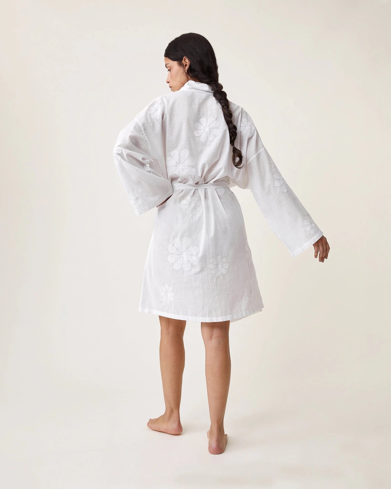 Kimono Haby broderies fleurs blanches - Scarlette Ateliers