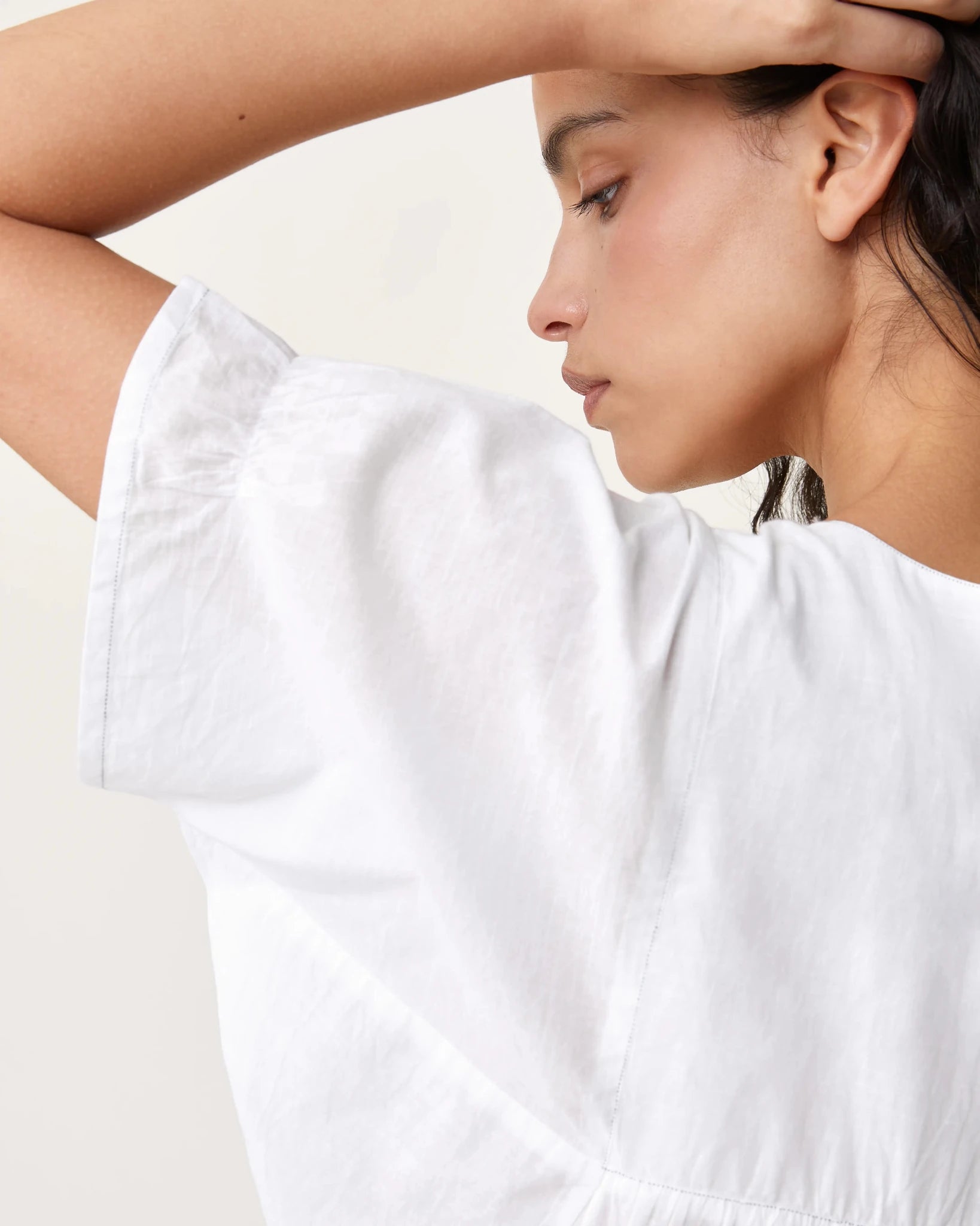 Robe de nuit Frida plissée blanches - Scarlette Ateliers