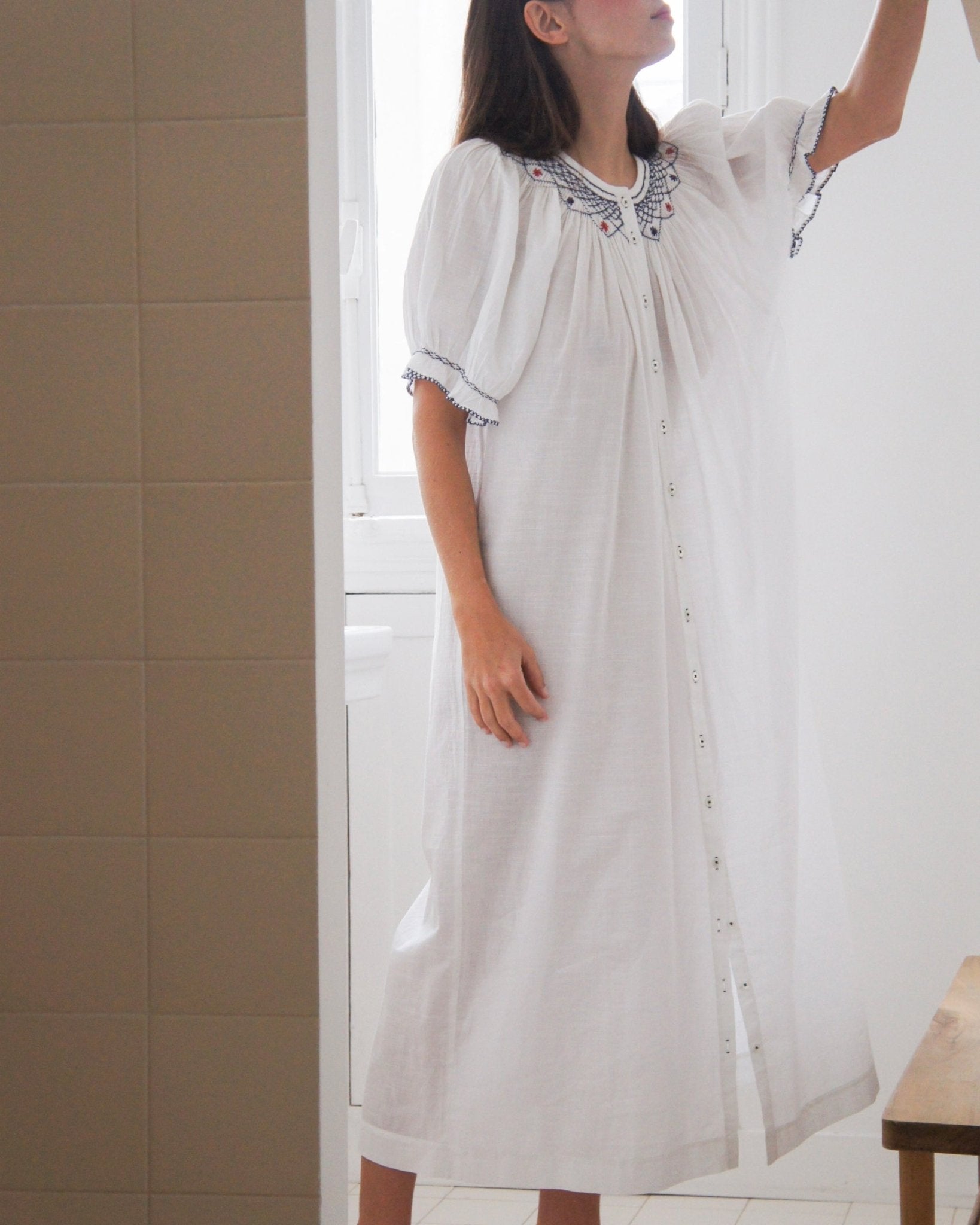 Robe de nuit Maya blanche - Scarlette Ateliers